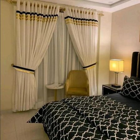 Holiday In Islamabad Exterior foto